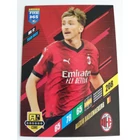 MIL12 Alexis Saelemaekers Base focis kártya (AC Milan) FIFA365 2023-24