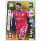 256 Alphonso Davies Wonder Kid focis kártya (FC Bayern München) FIFA365 2021