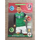 214 Steven Davis Top Joueur (Northern Ireland) focis kártya 214 Steven Davis Top Joueur (Northern Ireland) focis kártya